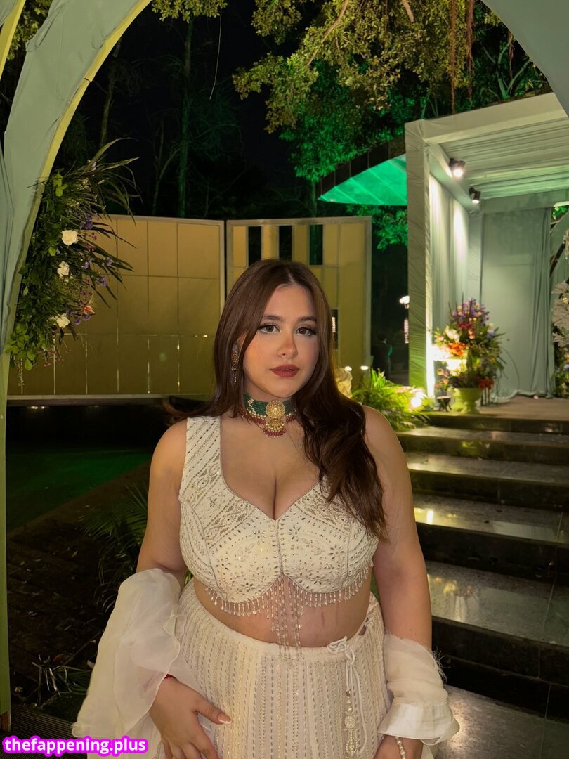 Aadhira Krishna / aadhirakrishna Фото оголеного OnlyFans #19