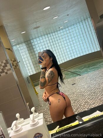 Cora Jade