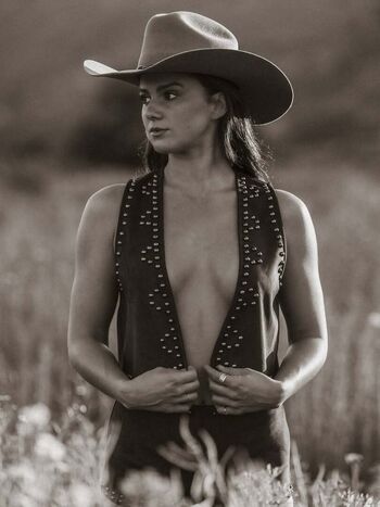 Hunter Deno