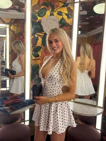 Rebecca Rose